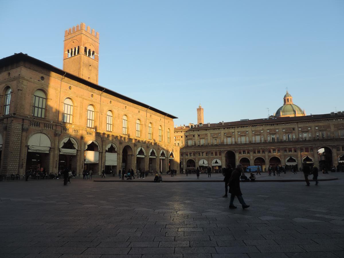 B&B Piazza Grande Bologna Exterior photo